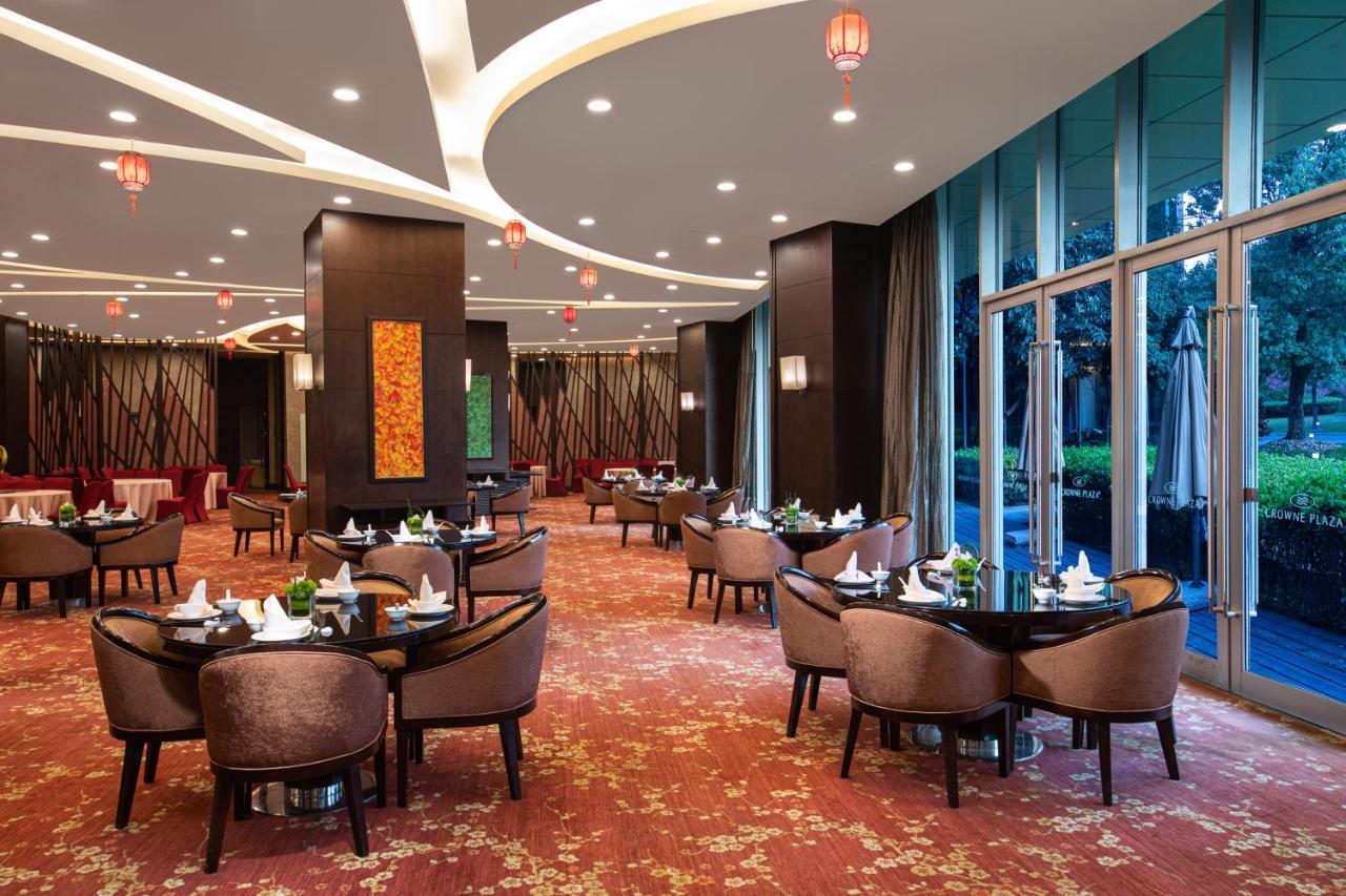 Crowne Plaza Shanghai Xiayang Lake By Ihg Qingpu Exterior photo